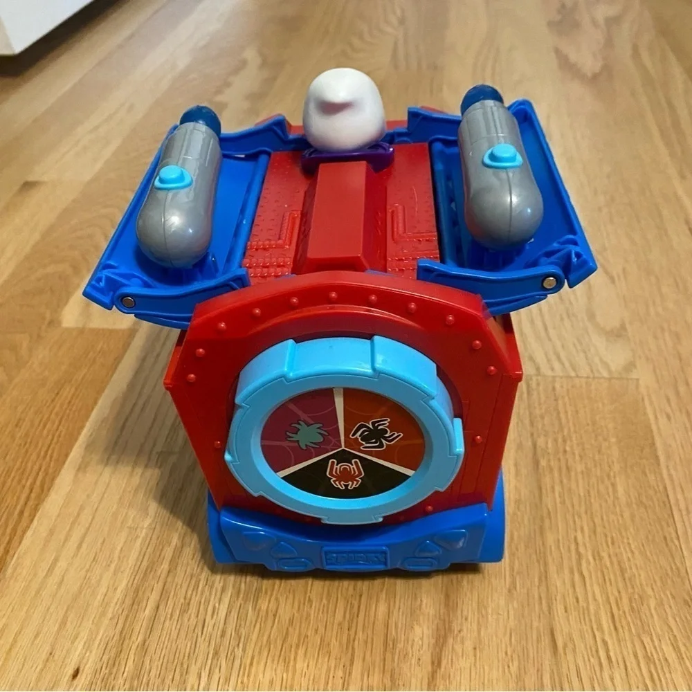 Spidey and His Amazing Friends, Web Spinning Hauler Vehicle, Marvel, Red